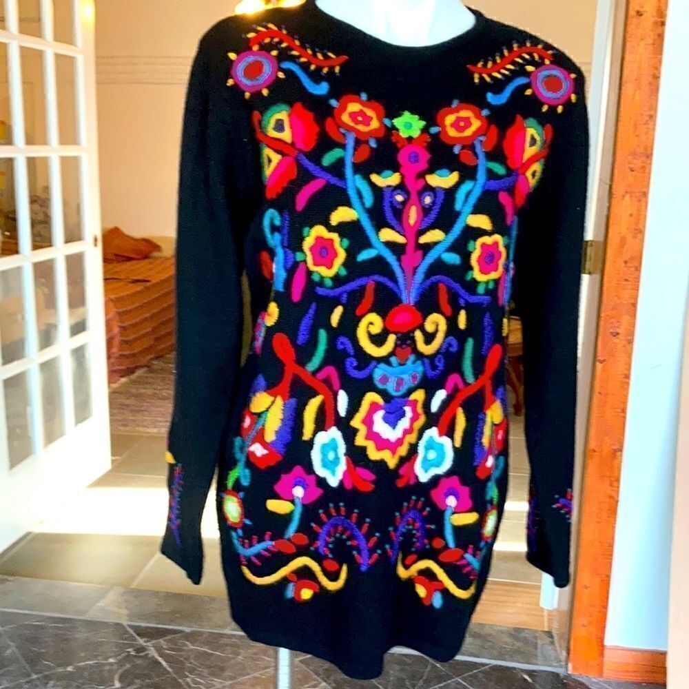 Casual corner sweater
